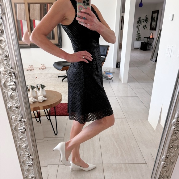 Leon Max Limited Edition Metallic Black Laser Cut Mini Dress Size 2 - Picture 1 of 10